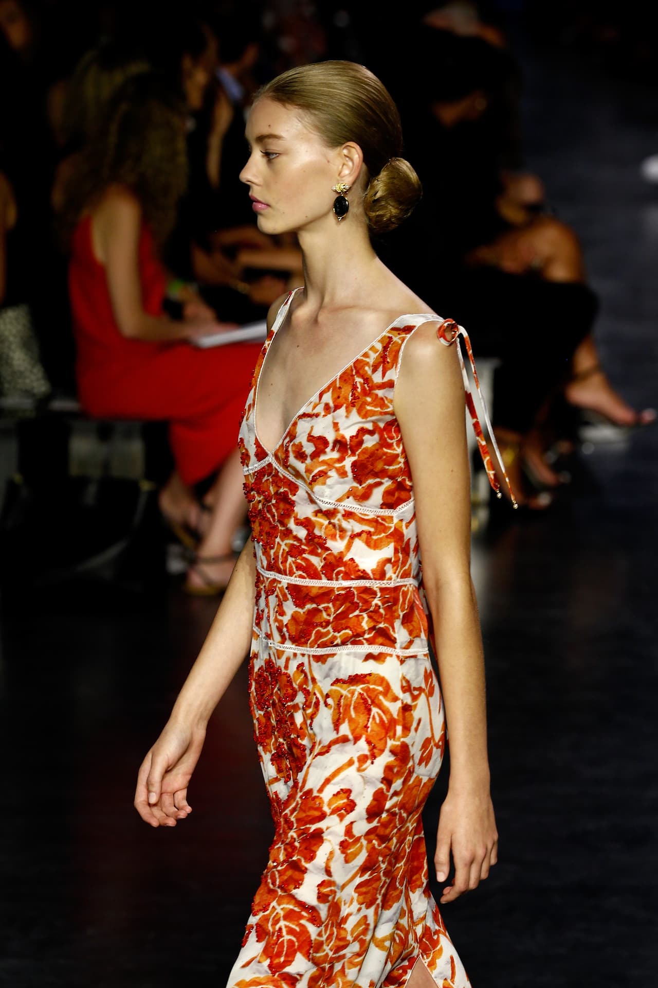 El vestido en su versión más veranera se vio en la pasarela de 
<b>Altuzarra, Spring 2015.</b>