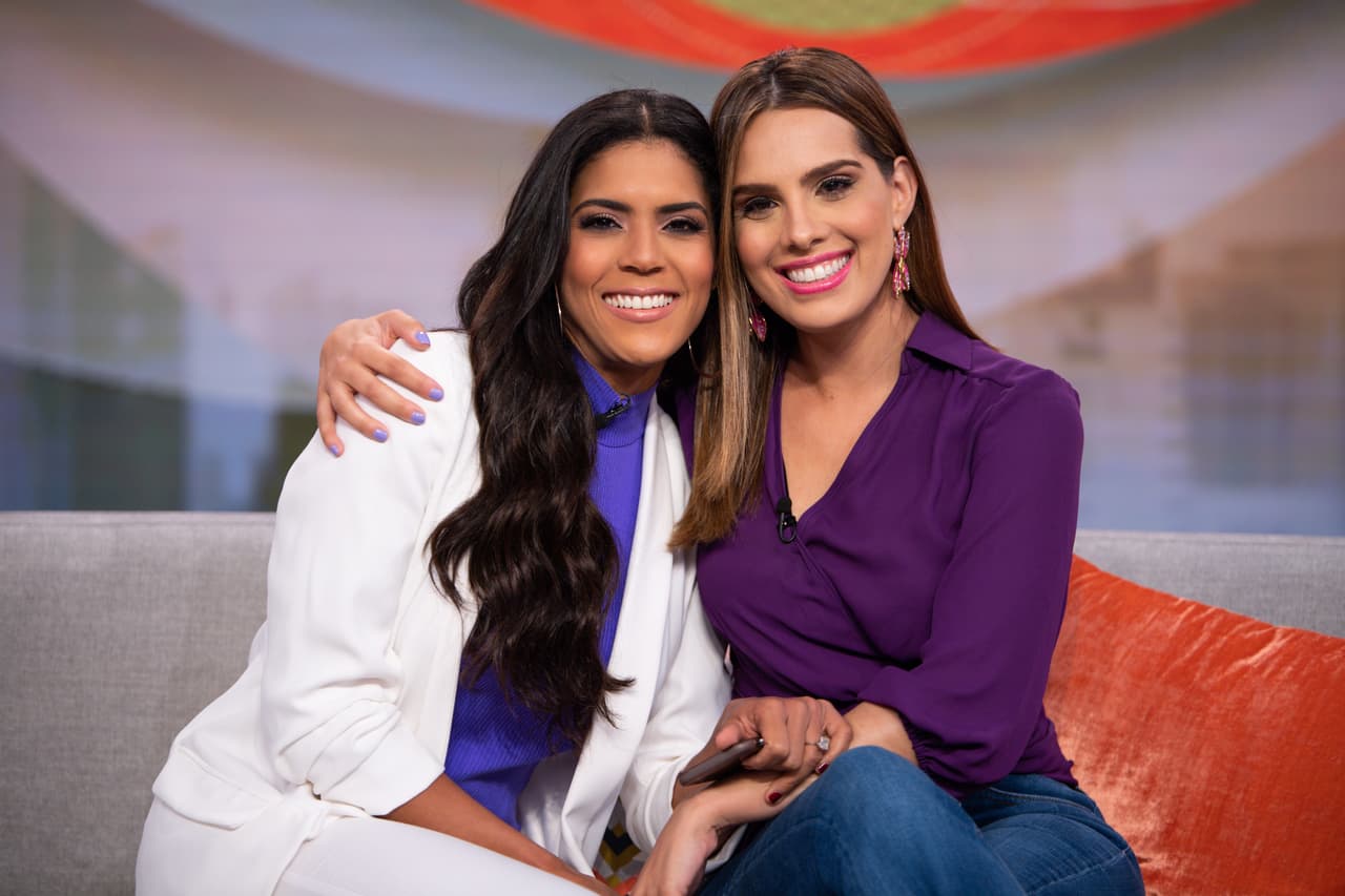 Orgullosas una de la otra, Francisca Lachapel y Andrea Chediak posaron con esta gran sonrisa.
