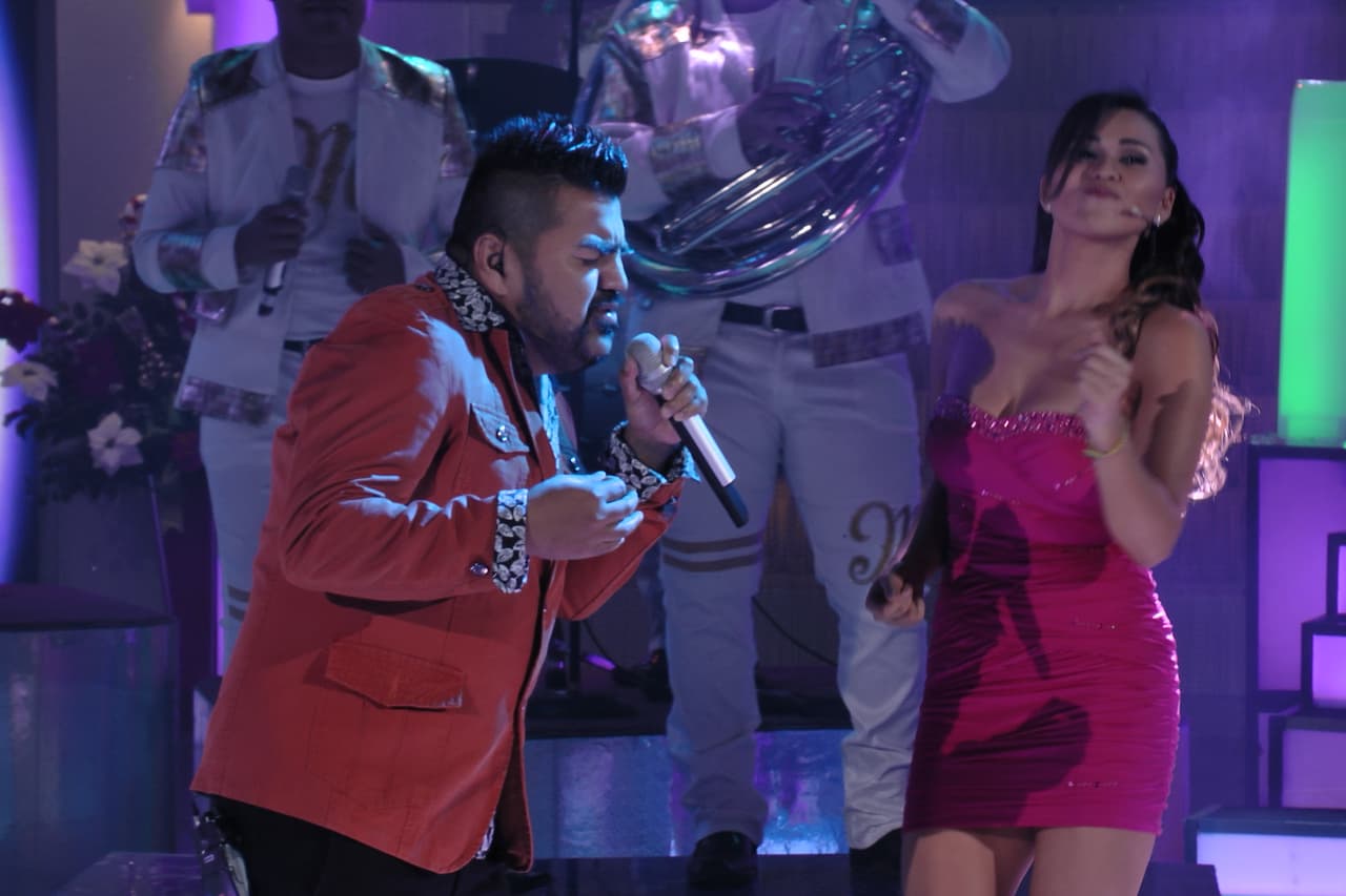 Mimoso y los Chicos Pop deleitaron a su público antes de que acabara el 2015.