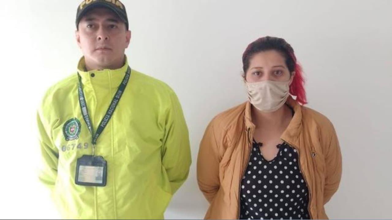 “Tenía heridas en sus partes íntimas”: Una mujer es arrestada por supuestamente torturar y asesinar a su bebé de dos meses