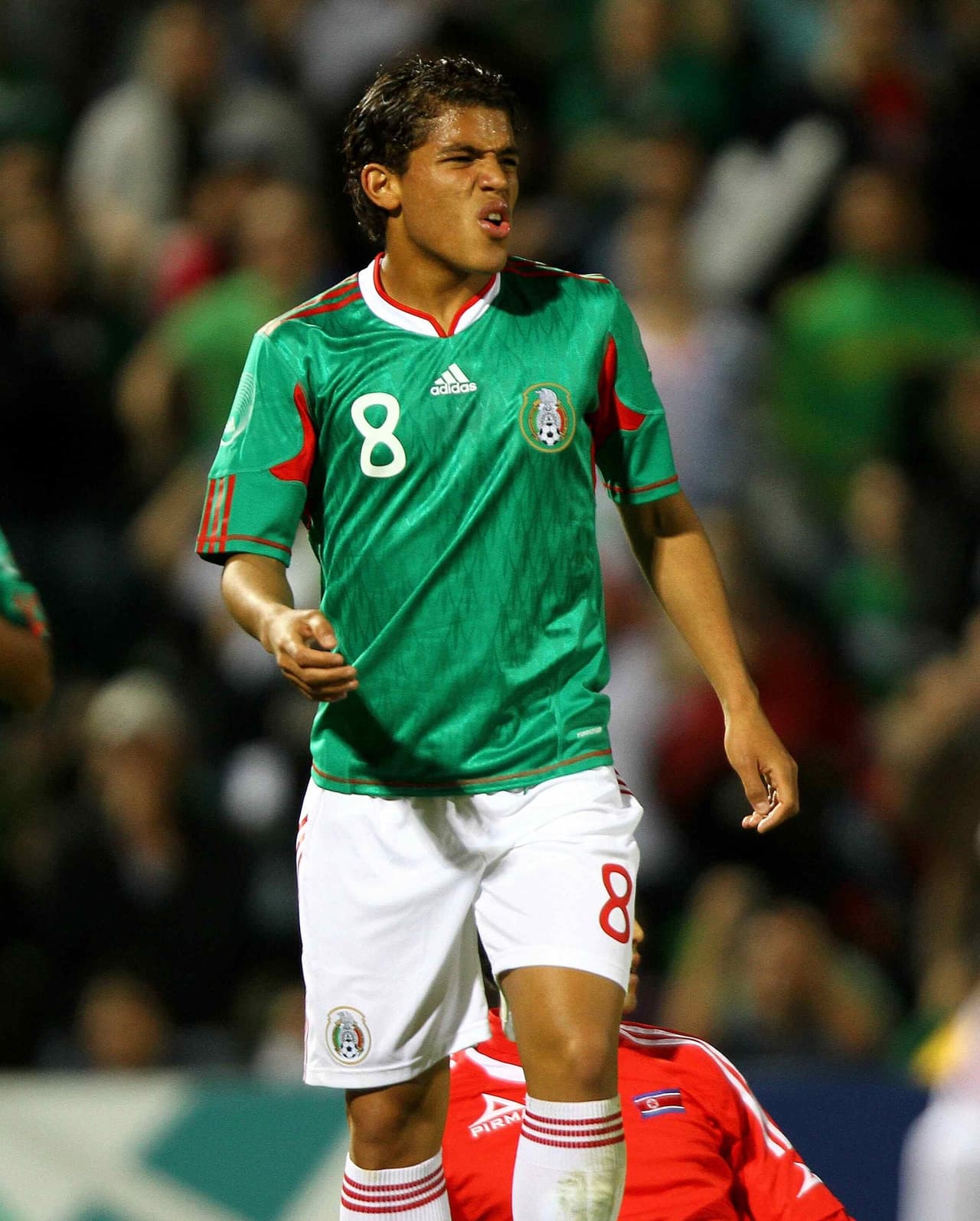 Tras quedar fuera del mundial, el padre de Jonathan Zizinho, declaró que el jugador solo iba a contemplar jugar para las selecciones de Brasil y España, que la mexicana ya no estaba dentro de sus planes.