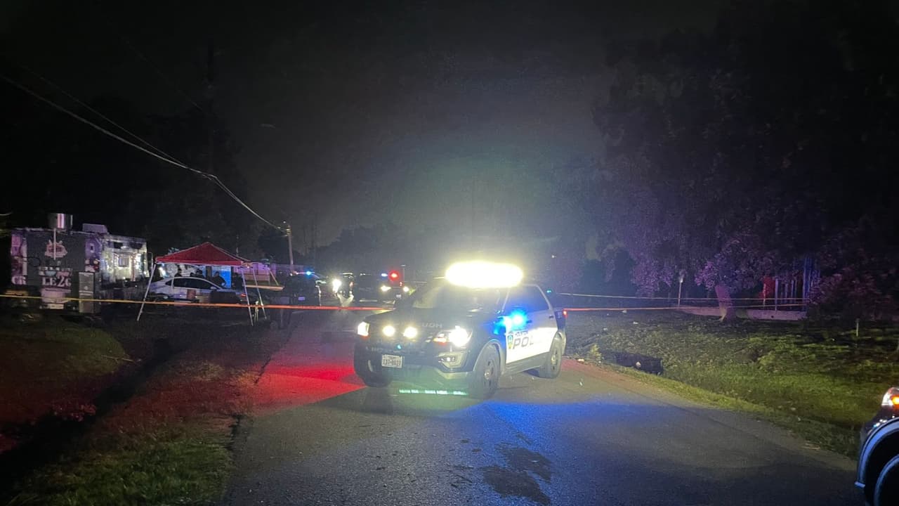 Tragedia en Houston: dos menores mueren en cuestión de minutos mientras manipulaban un arma