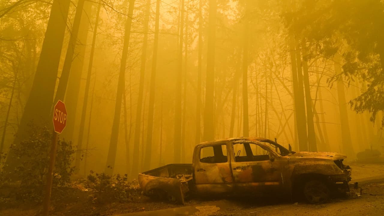 Los incendios que arrasan California han quemado un territorio comparable con el del Gran Cañón 