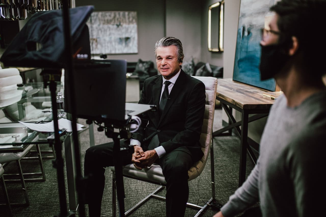 Jentezen Franklin, el pastor principal de Free Chapel, una megaiglesia en Gainesville, Georgia, dio positivo en coronavirus días después de asistir a una fiesta de Navidad en la Casa Blanca.