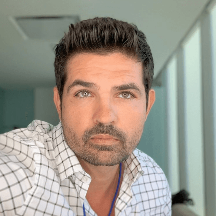 El proceso que vive no ha sido nada sencillo, sin embargo, no ha echado mano de un psicólogo para que lo apoye a vivir el duelo.
<br>