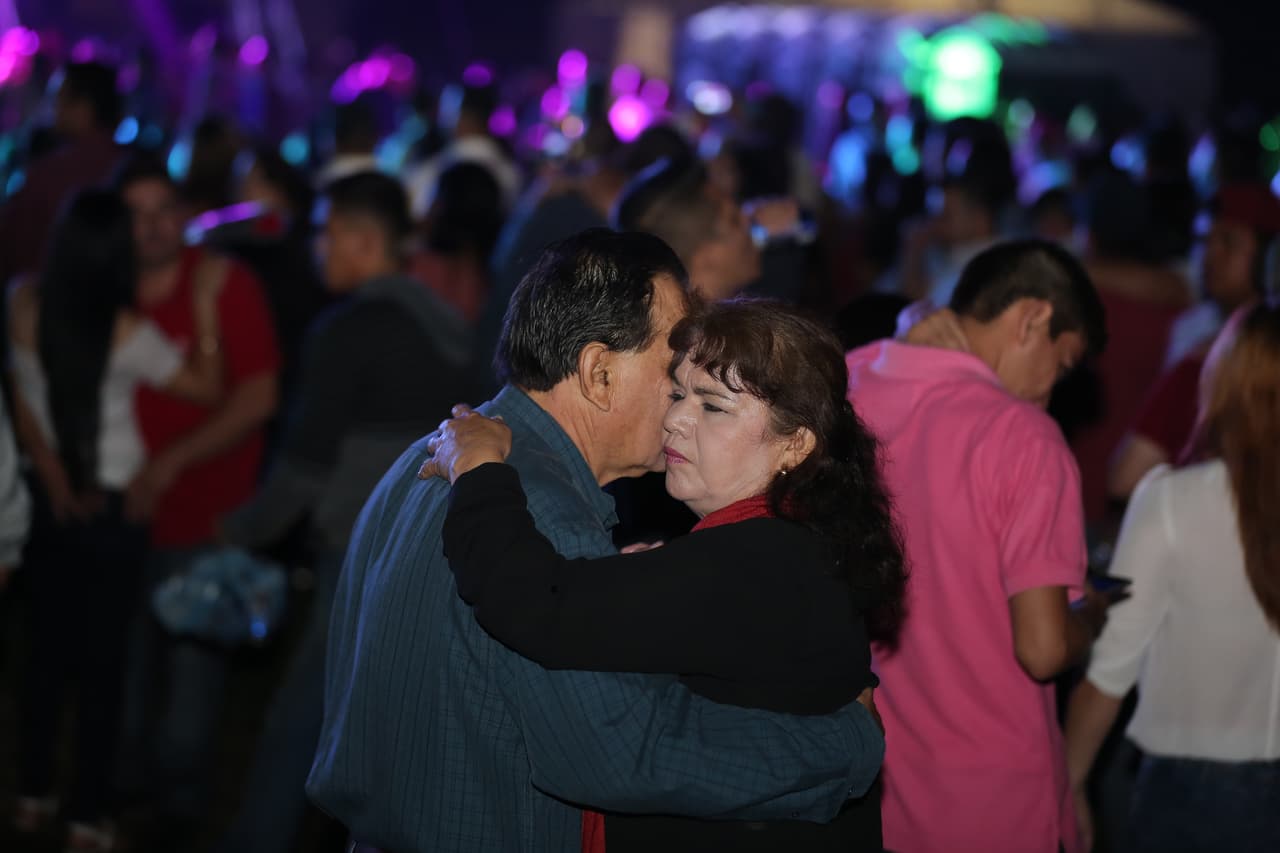 Asistir a uno de sus conciertos es toda una experiencia de música y espectáculo.