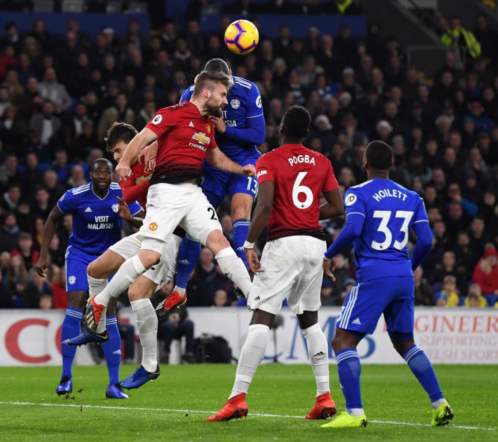 Y los dos equipos salieron rápido a intentar imponer condiciones. Unos por la urgencia de eludir el descenso, y otros por recuperar prestigio y estabilidad.