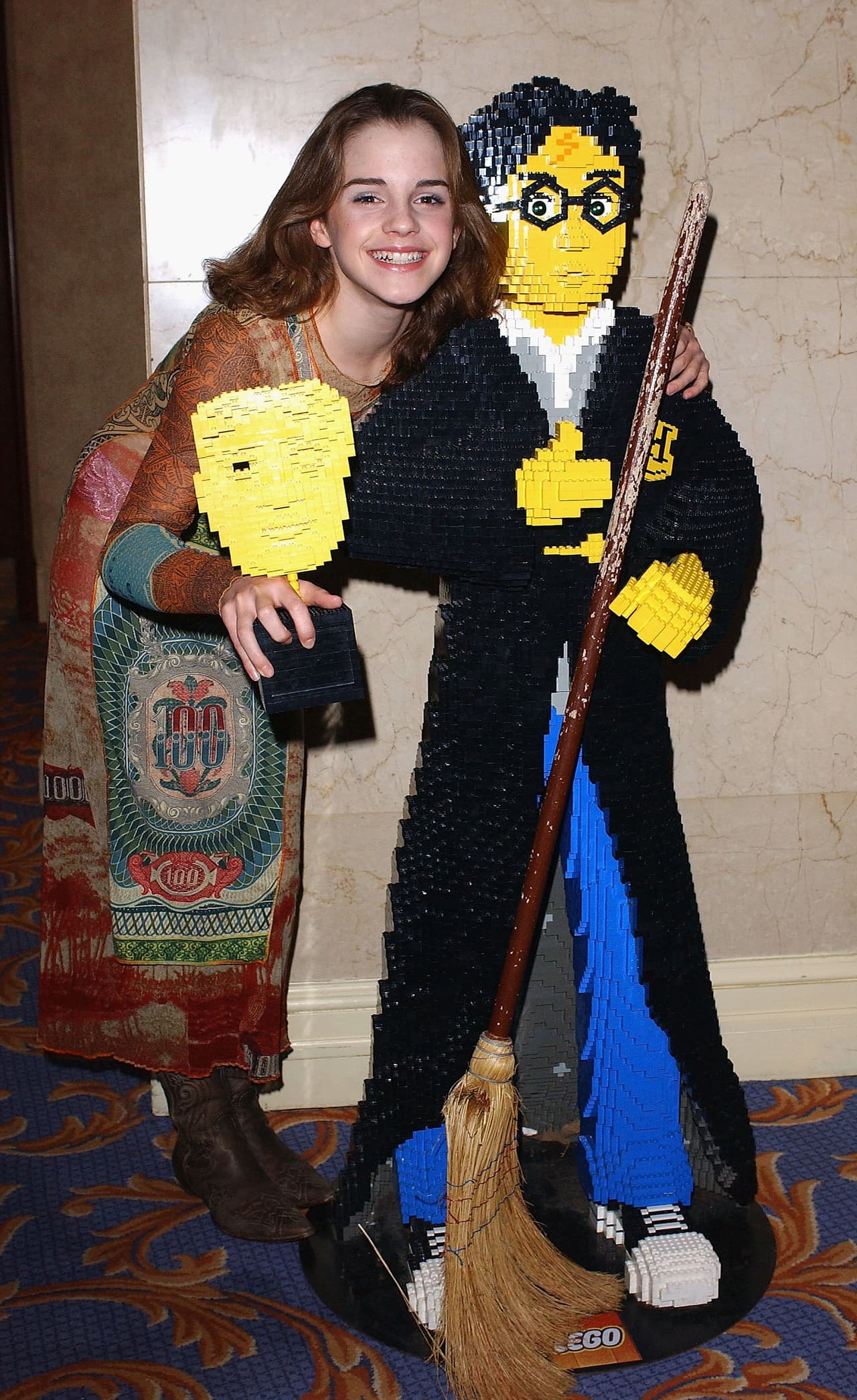 Con un Harry Potter de Lego en el verano de 2003.