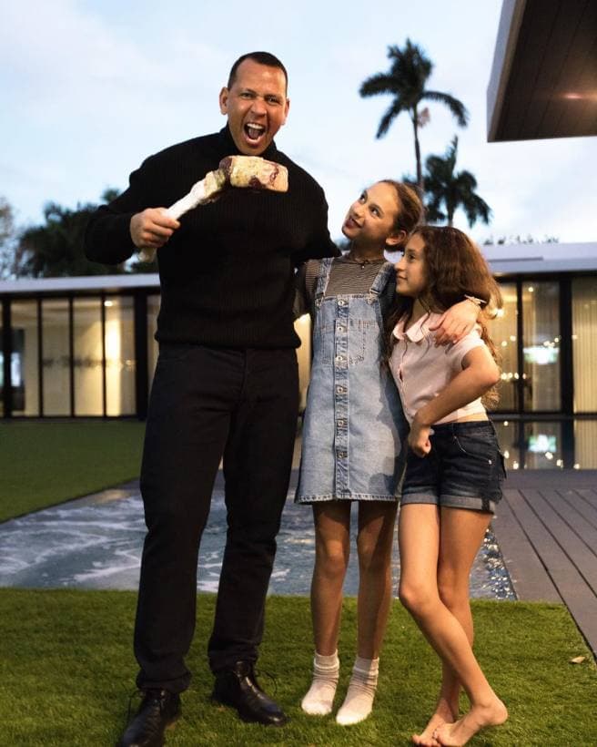 “Su mejor cualidad es sin duda su generosidad. Lo veo todos los días y mis hijas también lo ven”.