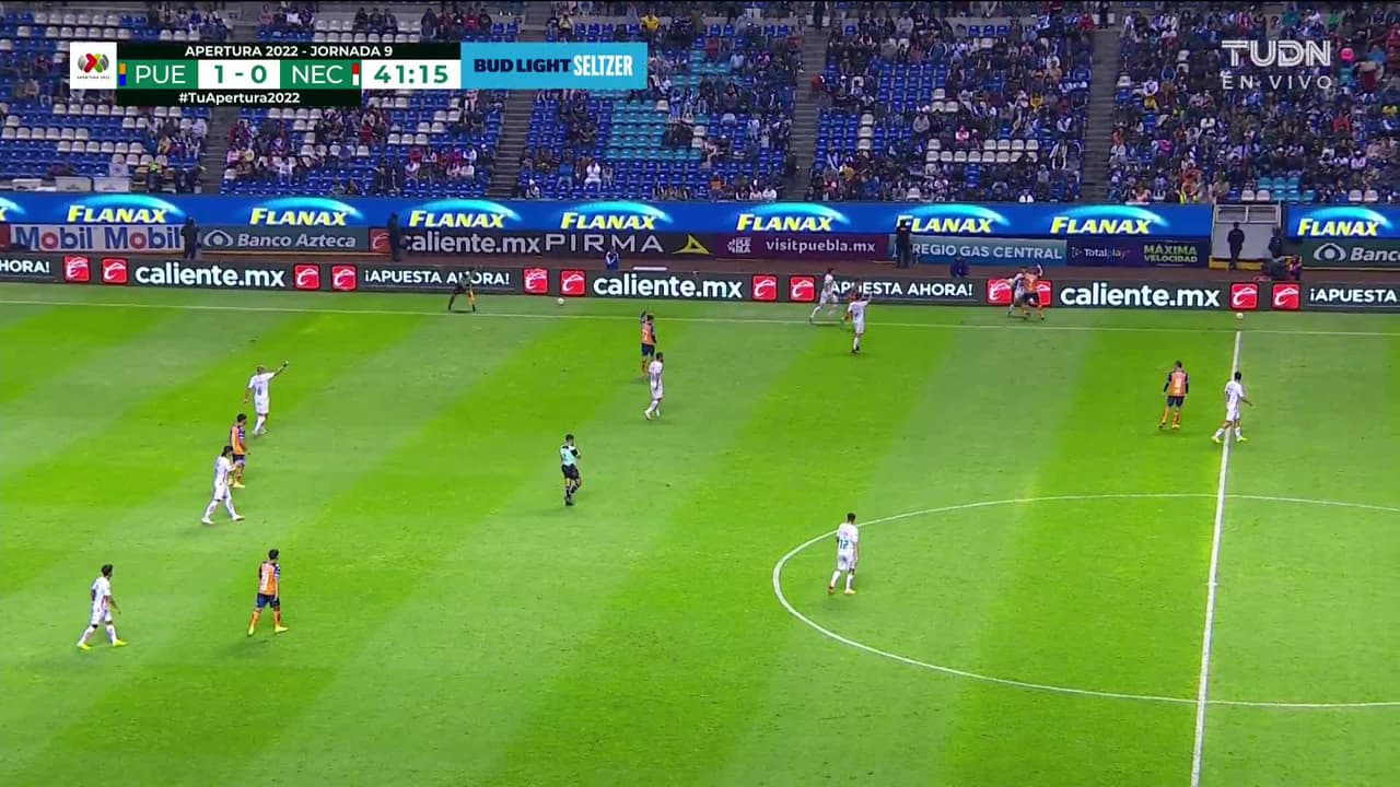 ¡TIRO ATAJADO! disparo por Facundo Batista.