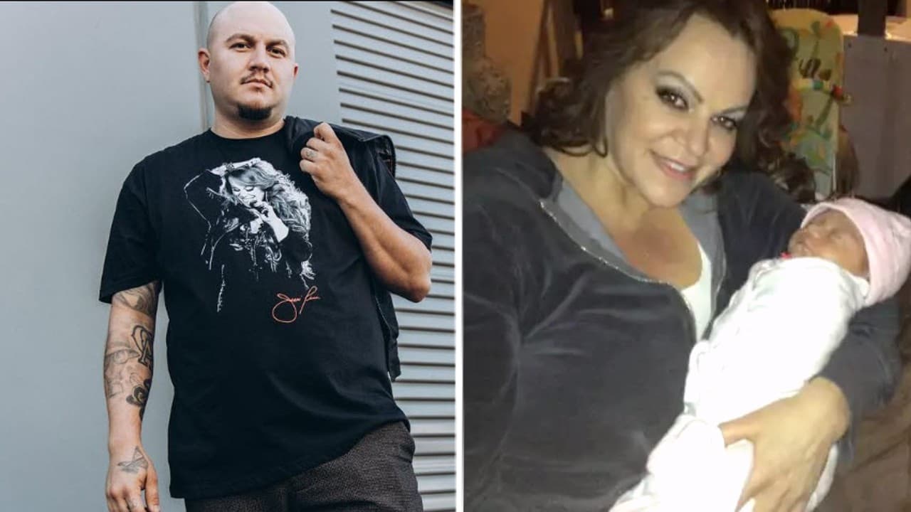 Mike Rivera es el padre de Luna Amira, la bebé que Jenni carga en sus brazos. La pequeña es su segunda nieta.