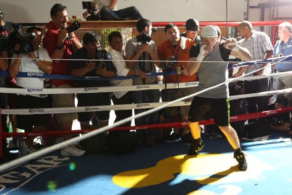 El peso acordado es de 152 libras, 2 por debajo de las 154 de la categoría súper wélter.