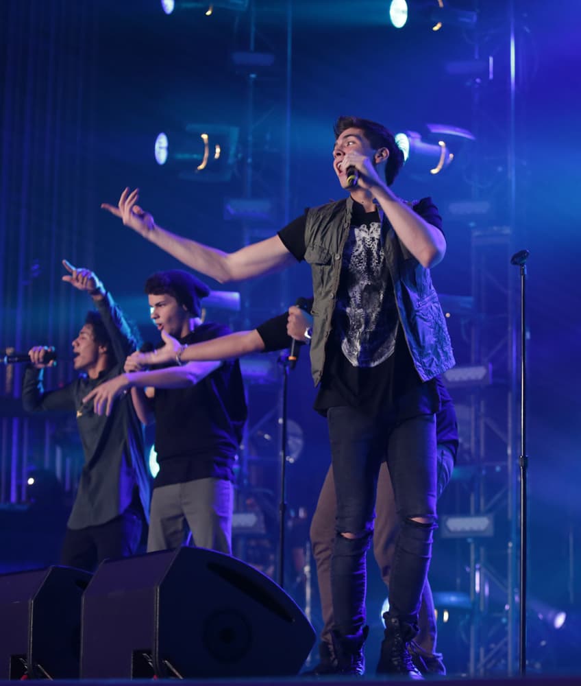 Él dio lo mejor en el escenario.