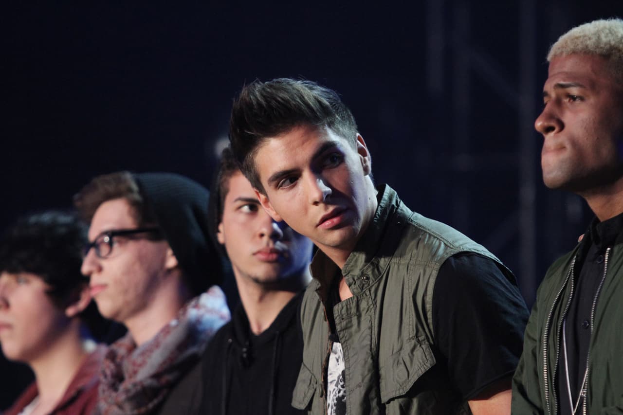 Y estamos muy felices de que siga en la competencia.