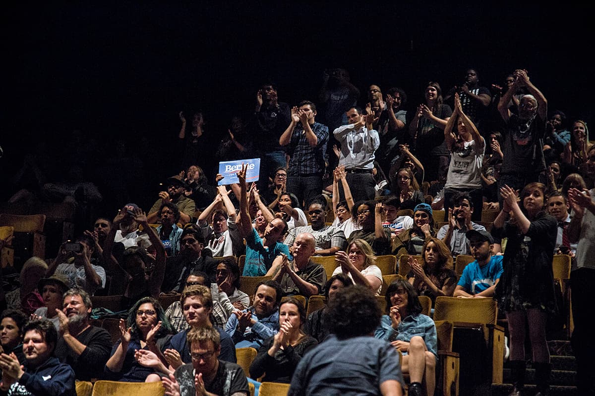 Sanders fue recibido con alegría entre sus seguidores