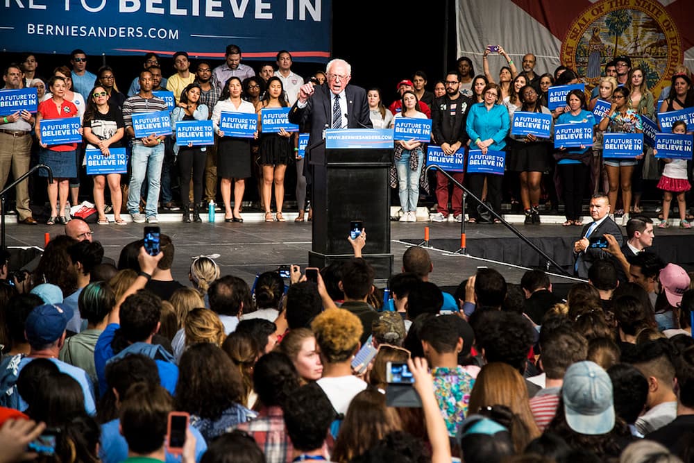 Bernie Sanders busca seducir en Miami a los hispanos de Florida
