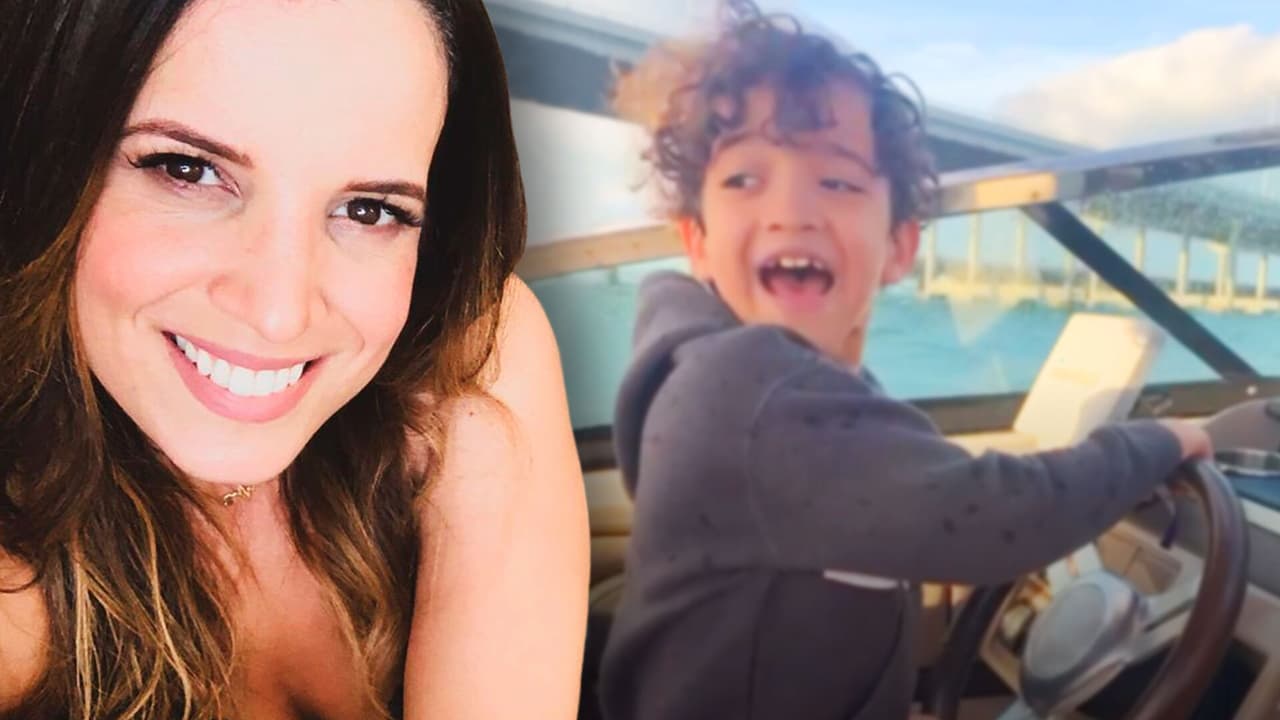 Aunque no dijo a dónde viajaba, el lunes 30 de noviembre reveló que estaba en Miami, junto a sus 4 hijos.
<br>