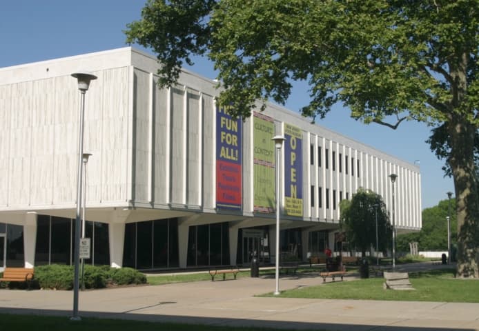 Los museos también estarán abiertos a un 25% de capacidad y con distanciamiento social.