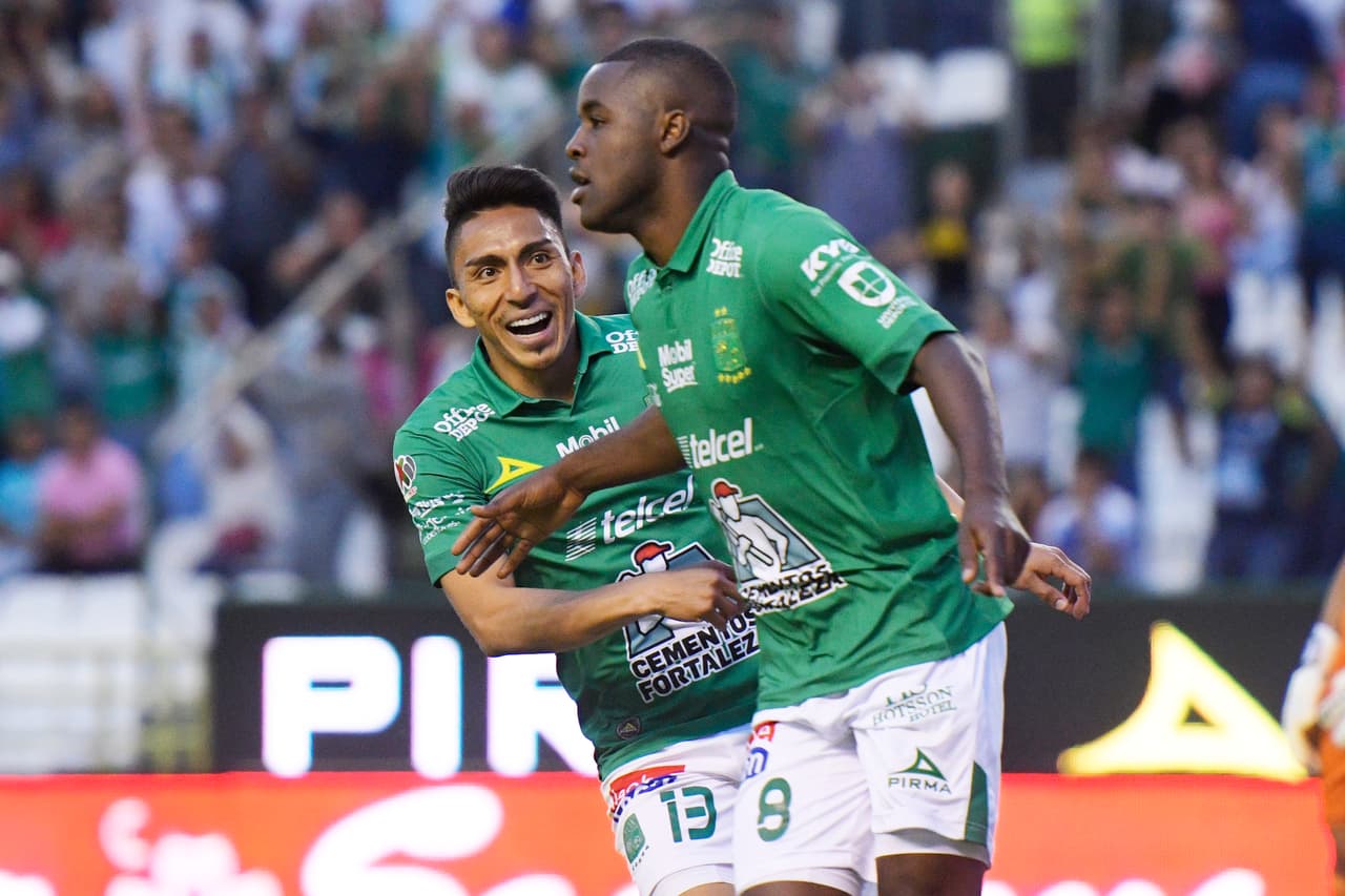 Poco le duró el gusto a la escuadra hidalguense pues dos minutos más tarde un contragolpe encabezado por Ángel Mena derivó en los pies de Joel Campbell quien definió frentee al arco para poner el 2-1 al 53'.