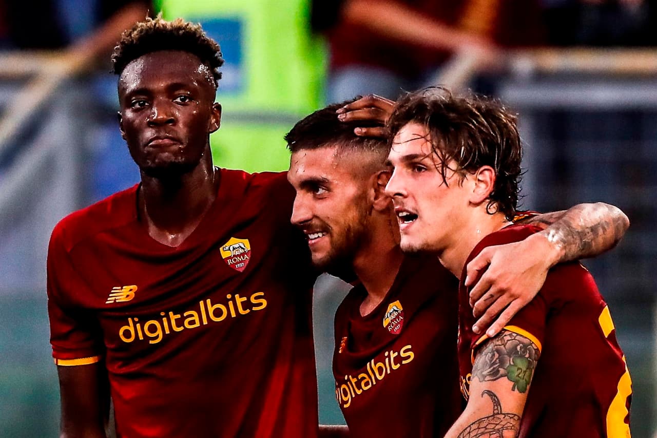 Roma se impone al Empoli 2-0 al cierre de la séptima fecha en la Serie A. Lorenzo Pellegrini inauguró el marcador al minuto 42' de encuentro, seguido de Henrij Mjitayrán al 48'. Con esta victoria, 'la Loba' se coloca como cuarto lugar de la tabla.