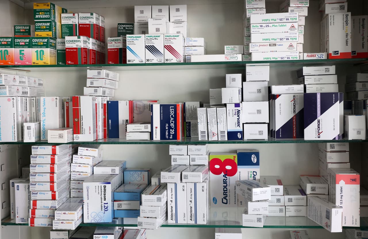 <b><u>Farmacéuticas</u></b>
<br>
<br>$129,050