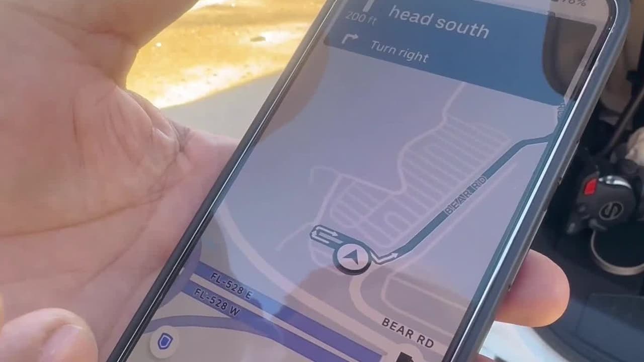 Conductores de Uber denuncian el robo de viajes cerca del aeropuerto de Orlando