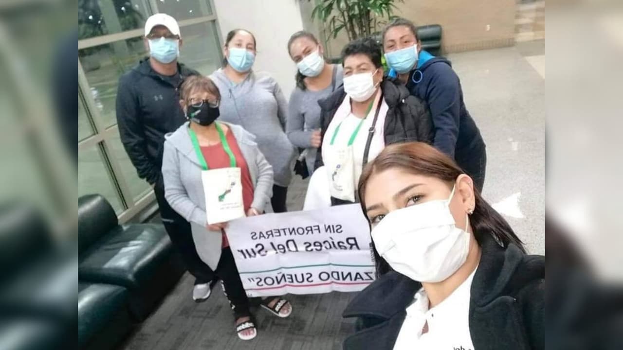 “Es para el caso específico de papás y hermanos de nuestros 
<b>paisanos en Estados Unidos que no pueden salir del país”, dijo Luis Aguilar, presidente del club migrante Raíces del Sur.</b>
<br>
<br>
<br>
<br>