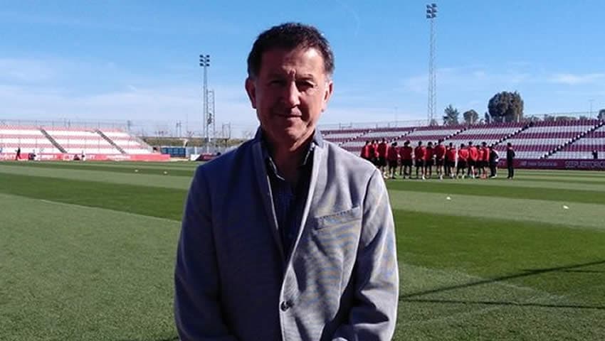 Juan Carlos Osorio estudia en Sevilla los métodos de Sampaoli