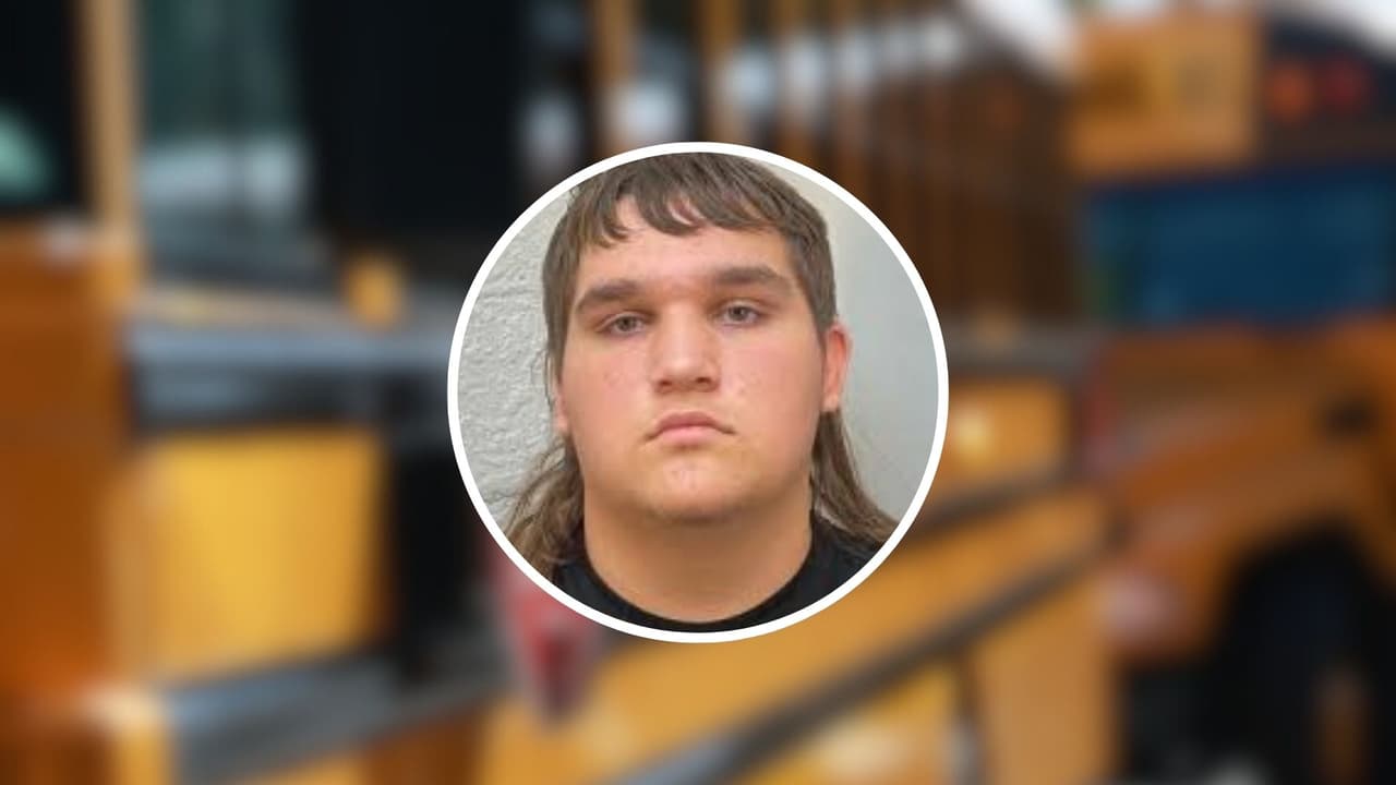 Estudiante de 16 años amenaza con tomar rehenes en dos escuelas en Florida