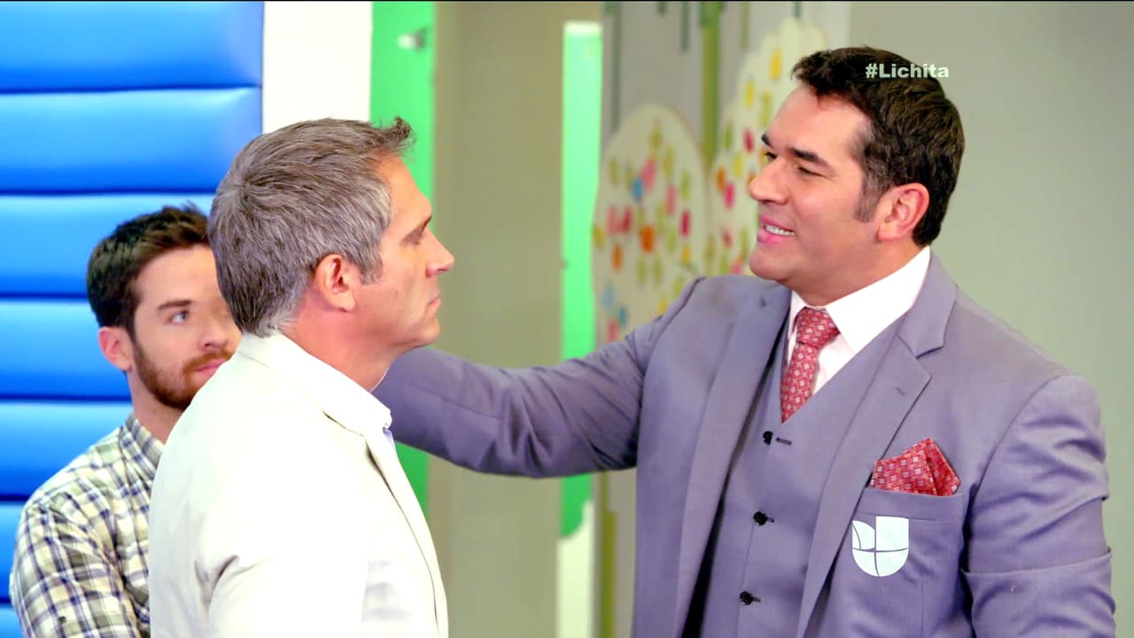 ¡Roberto está que se muere de celos!