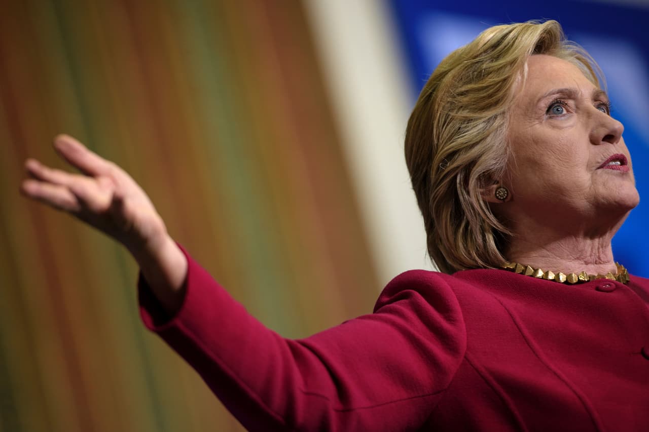 El púrpura fue el color de los reyes y aún mantiene su cercanía con la realeza y con sus aires de superioridad.