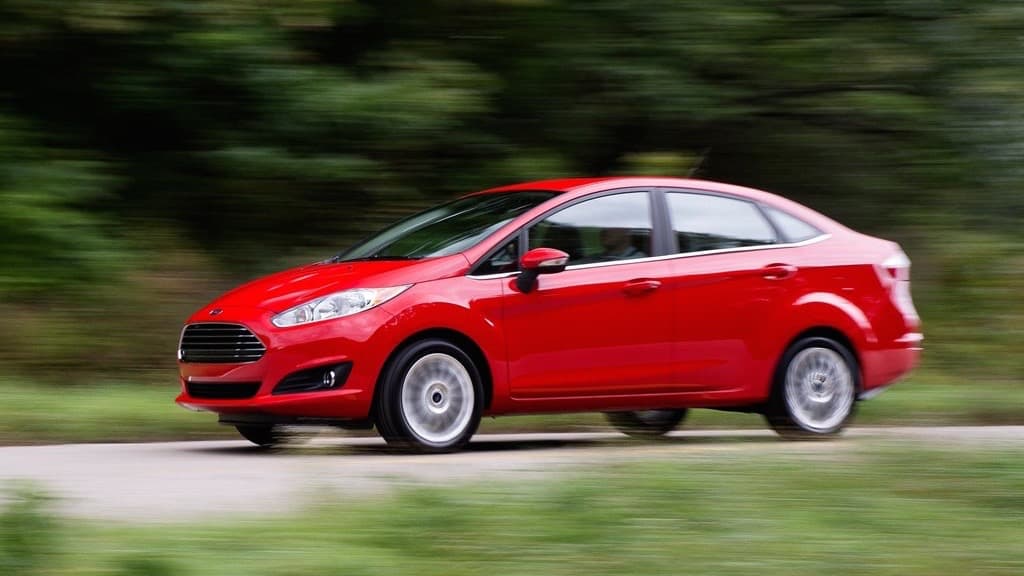 <b>Ford Fiesta</b>:
<br>
<br>Las versiones del subcompacto de Ford que se comercializan en norteamérica son construidas en un complejo industrial que Ford mantiene en 
<b>Cuautitlán, México</b>.