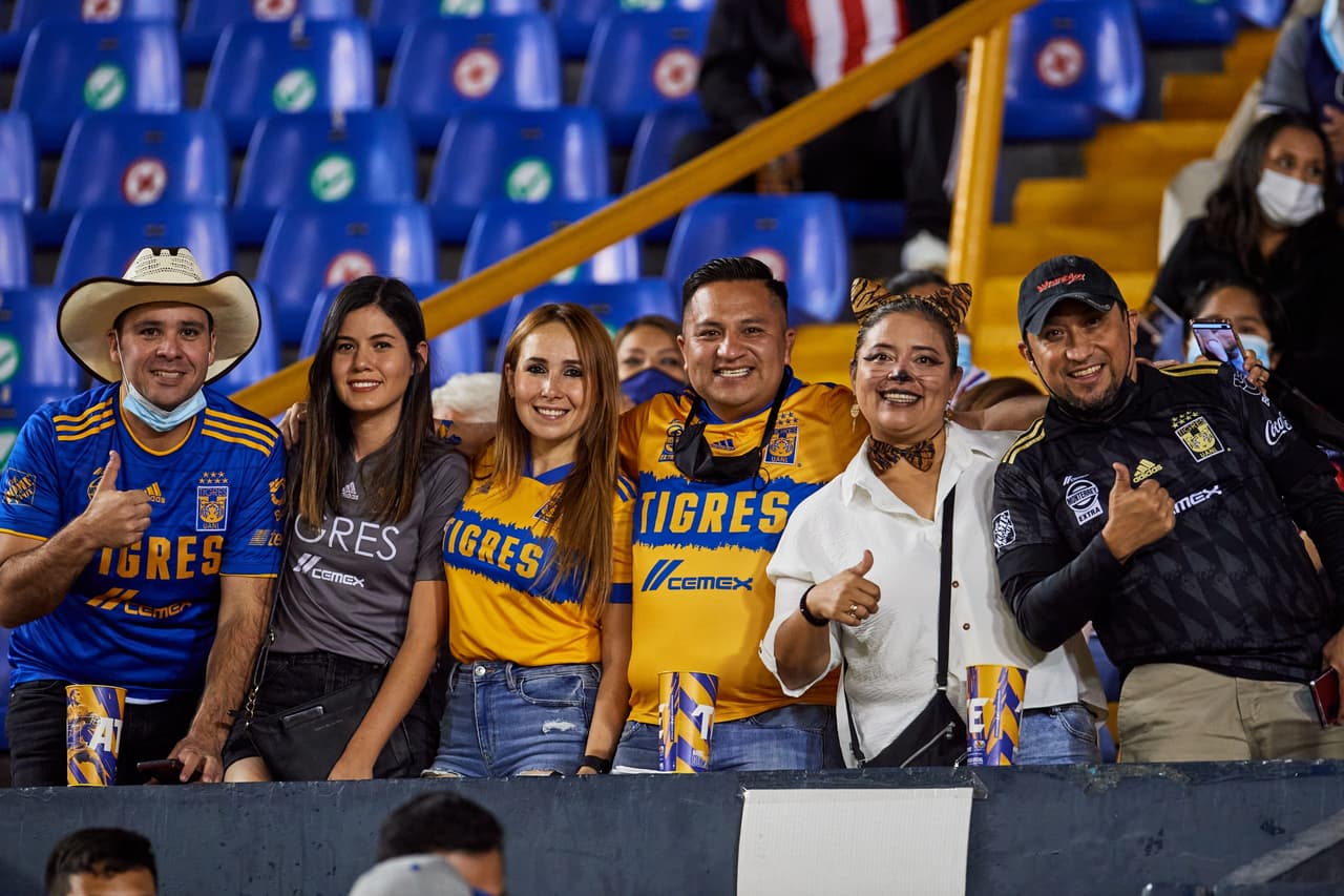 Con doblete de André-Pierre Gignac, Tigres venció a Chivas en el ‘Volcán’ y se metió de lleno en los puestos por calificar directo a Cuartos de Final, mientras que el Rebaño Sagrado está al borde del rotundo fracaso.
