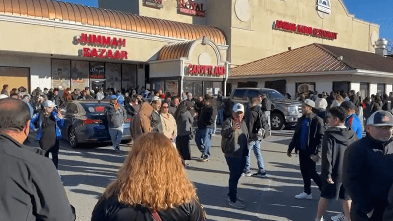 Denuncian que miles de salvadoreños en el DMV se quedan sin votar en elecciones presidenciales