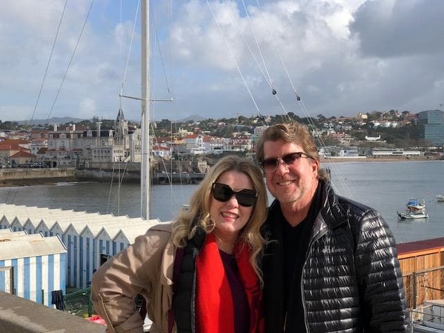 Arrestan al novio de la mujer que murió en una explosión ocurrida en su negocio de belleza