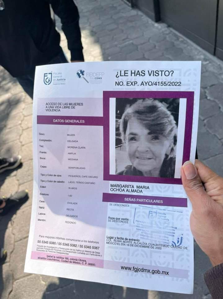 En el lugar los policías también encontraron sin vida al señor José González y
<a href="https://www.univision.com/famosos/actor-andres-tirado-tia-desaparecida">rescataron a Margarita María Ochoa Almada</a>, tíos de los hermanos.
<br>