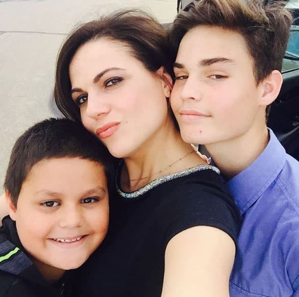 LANA PARRILLA
<br>La latina de 'Once Upon a Time' celebró con sus sobrinos