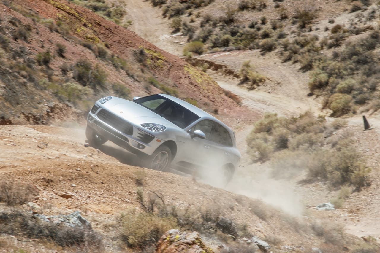 La inclusión de esta alternativa de motorización en la línea Macan permitirá que el fabricante alemán pueda reducir el precio del vehículo