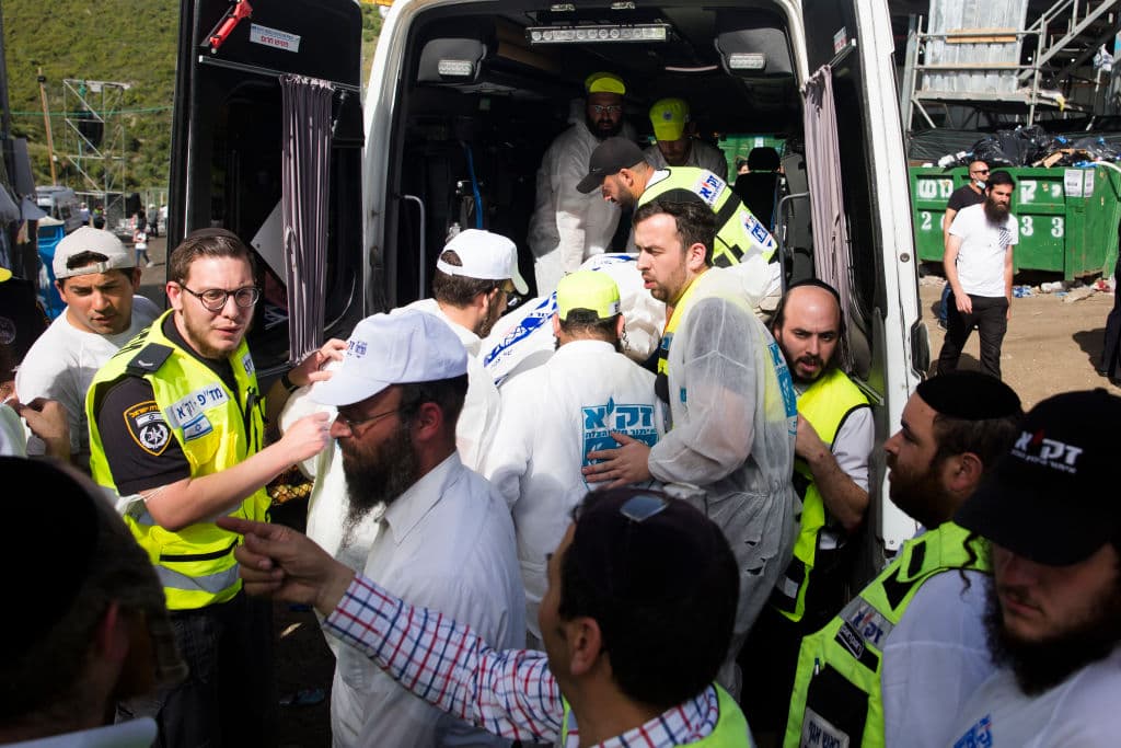 Avichai Mandelblit, fiscal general israelí, dijo este viernes que se abrió una investigación sobre lo ocurrido y que las autoridades están investigando si hubo algún delito atribuible a la policía.