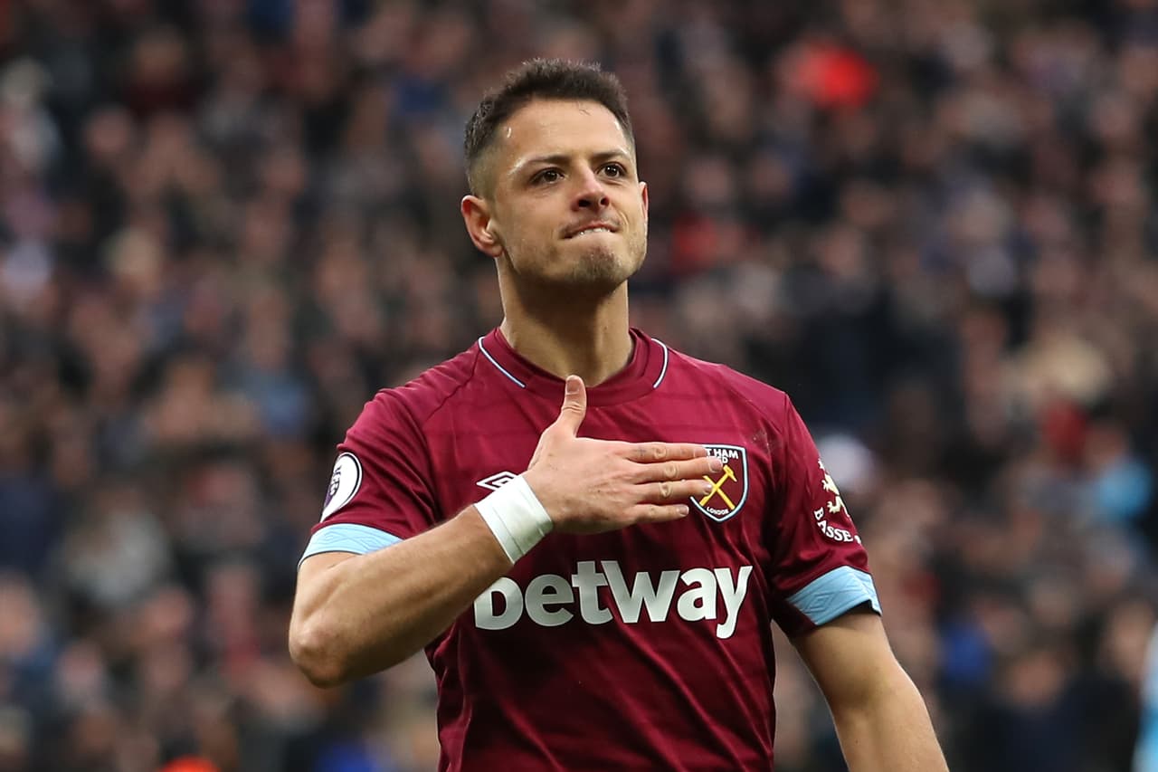 'Chicharito' omite lo que dijo sobre irse y se centra en la pretemporada con el West Ham 