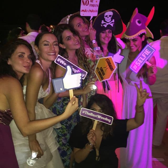 Adriana Louvier, Maite Perroni y Zuria Vega fueron de las más animadas a la hora de tomarse 'selfies'.