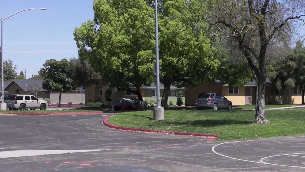 Nueva propuesta podría afecta el acceso a viviendas subsidiadas en California: Residentes del Valle Central alzan la voz