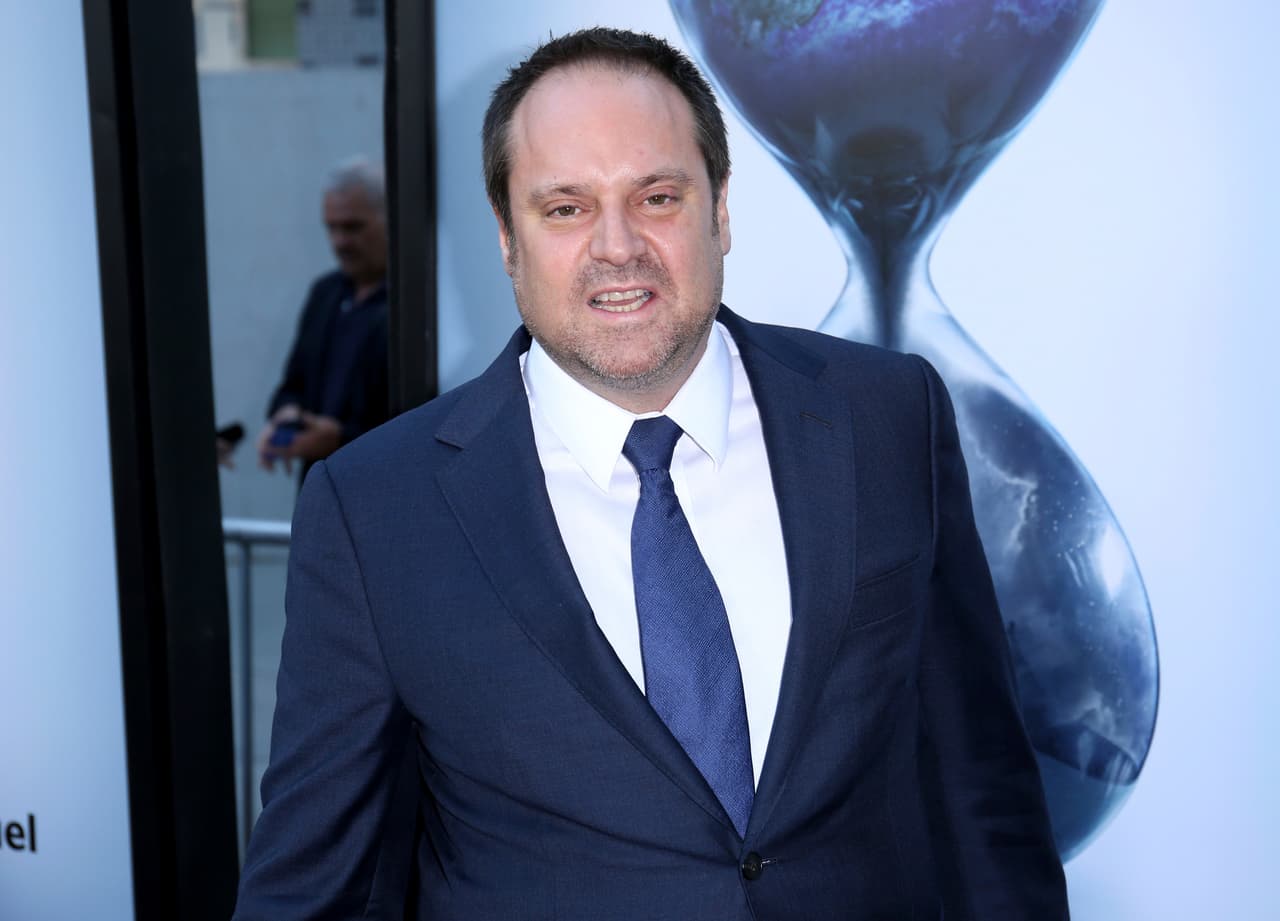 <b>Puesto 6. Jeff Skoll, más de 100 millones de dólares.</b> El empresario tecnológico y productor cinematográfico de Seattle, Washington, ha hecho aportes para la realización de pruebas de covid-19, localización de contactos y ayuda a países en desarrollo. Las donaciones que ha realizado corresponden al 
<b>1,92%</b> de su fortuna total.