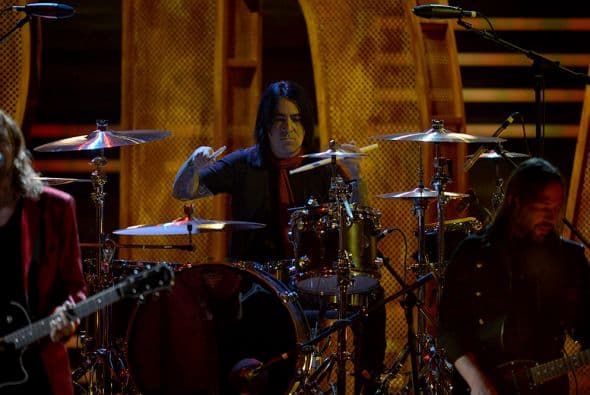 Alex, el baterista, como siempre, muy animado y como siempre, poniendo en alto a los músicos latinos.