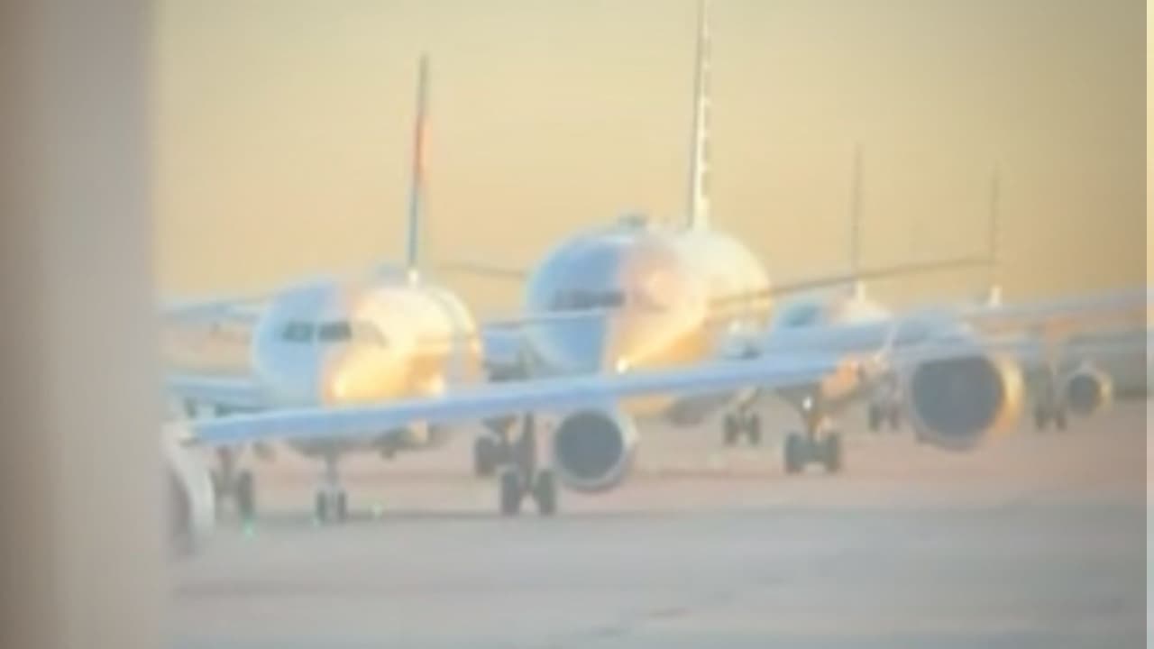 Filas de aviones en Texas reflejan el caos por falta de controladores aéreos