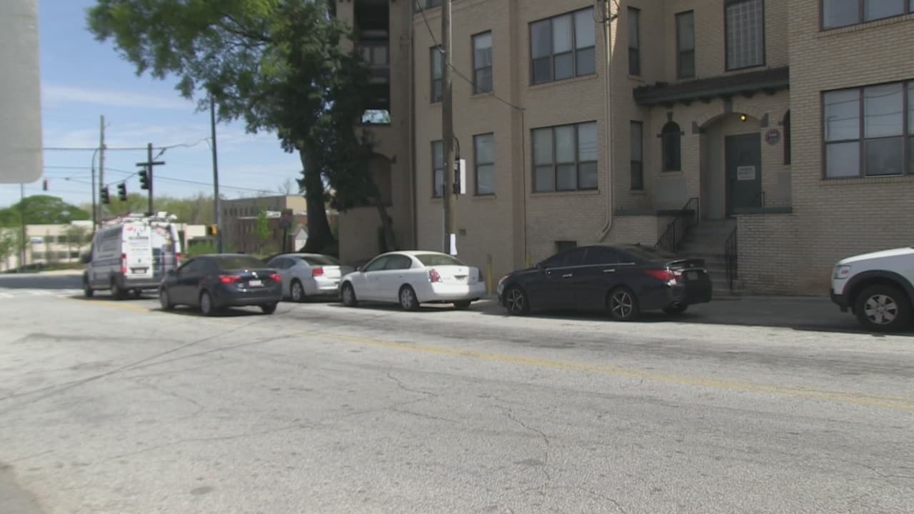 Hombre con síntomas de coronavirus resultó herido en un tiroteo en Atlanta