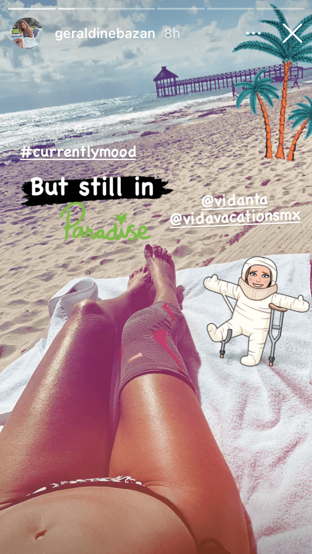 La actriz no ha dado detalles de cómo se lastimó los ligamentos, pero lo que sí hizo fue mostrarse con una rodillera mientras tomaba el sol. 
<br>