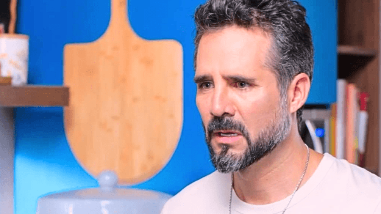 Tino duda si Melina es la verdadera madre de Iker | Papás Por Siempre | Capítulo 74