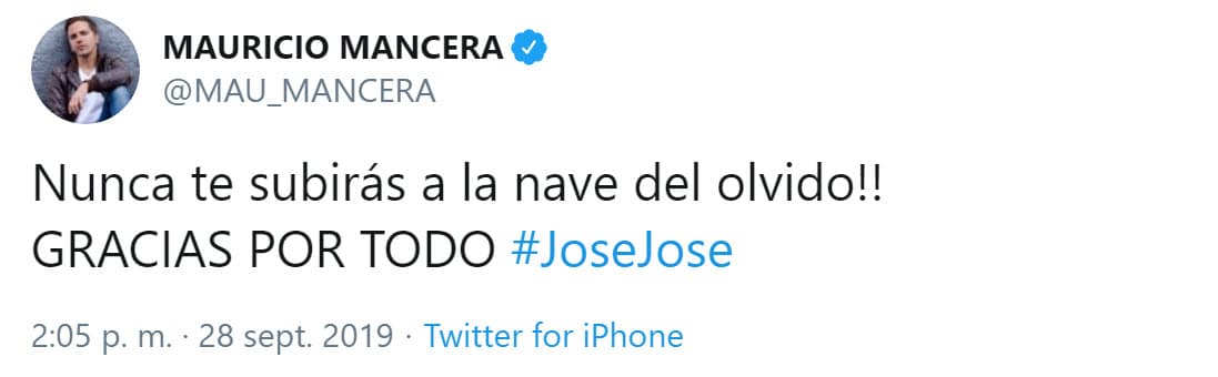 Con un breve mensaje, Mauricio Mancera, conductor del programa Hoy, se unió al dolor por la muerte del exitoso cantante.