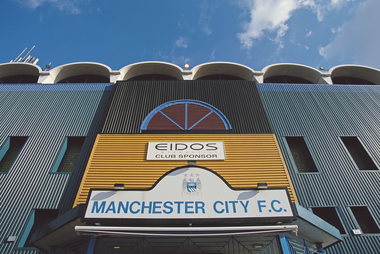 El Maine Road fue la casa de Manchester City desde 1923 hasta su demolición en 2003 y llí el último partido de los 'ciudadanos' fue una derrota contra Southampton.
